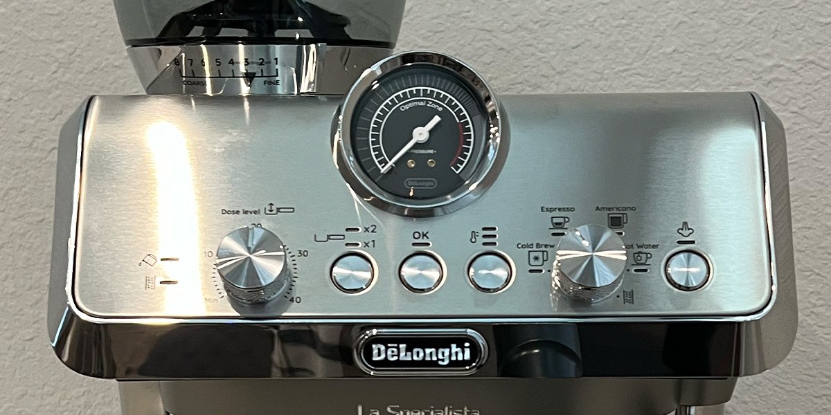 Closeup image of De’Longhi La Specialista Arte Evo control panel Closeup image of De’Longhi La Specialista Arte Evo control panel