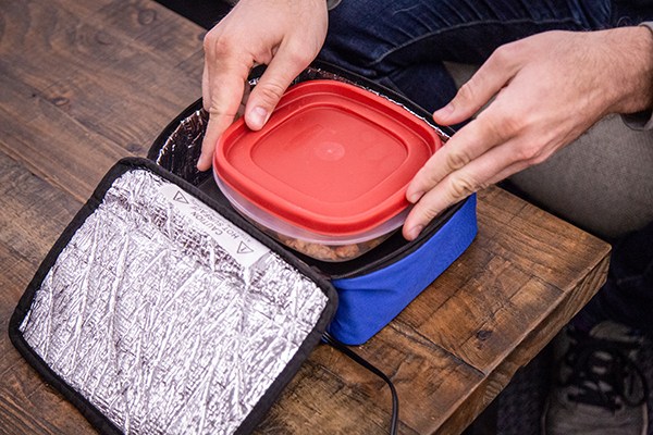 Heated Lunch bag to keep all home cooked meals at the temperature