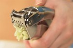 How to use Garlic Press?