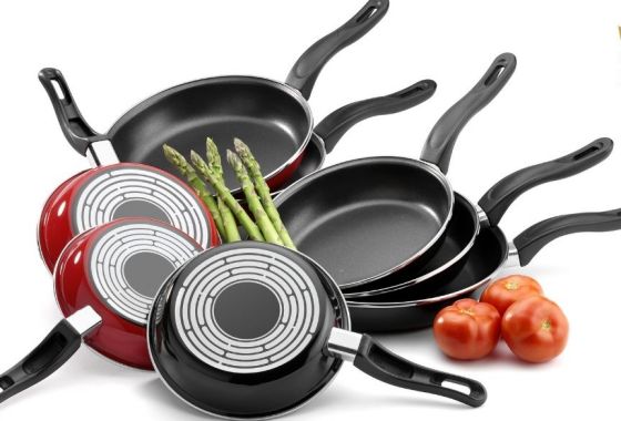 Calphalon nonstick pans vs. Rachael Ray nonstick pans