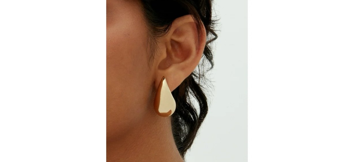 Pavoi 14K Gold Plated 925 Sterling Silver Post Teardrop Chunky Hoop Earrings