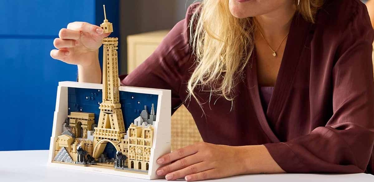 LEGO Architecture Paris – City of Love Building Set