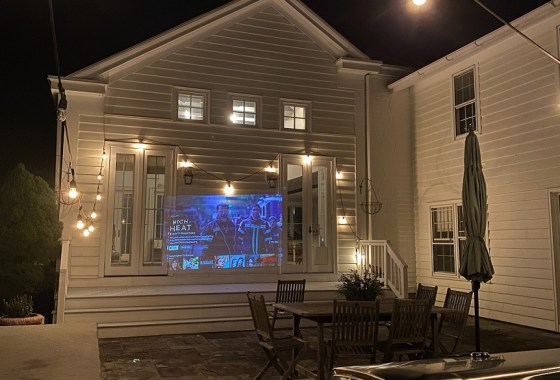 Samsung projector review: Is this portable projector powerful enough for an outdoor movie night?