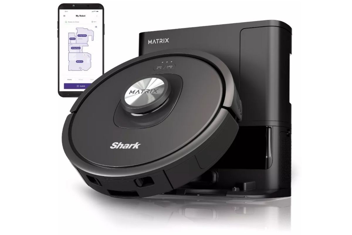 Shark Matrix Self-Empty Robot Vacuum RV2310AE on white background
