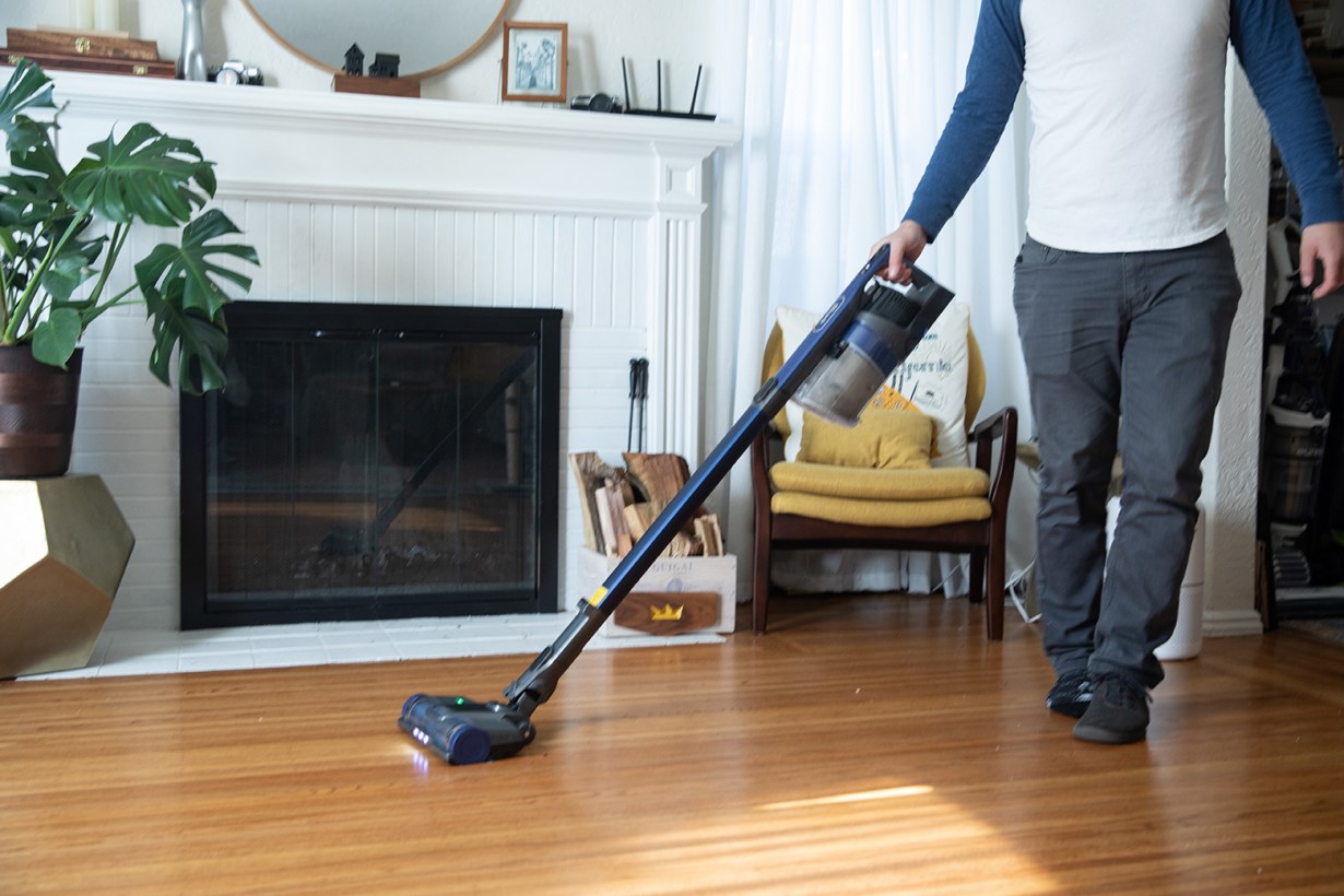 5 Best Shark Upright Vacuums Feb. 2024 BestReviews