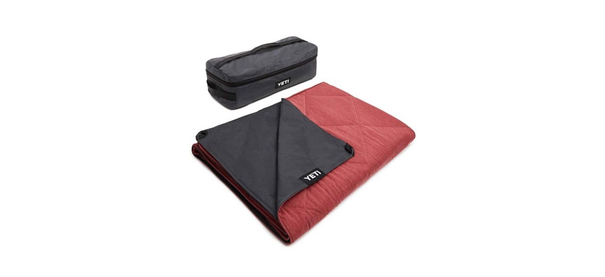 Yeti Lowlands Blanket