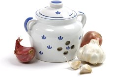 Norpro 5-Inch Ceramic Garlic Keeper